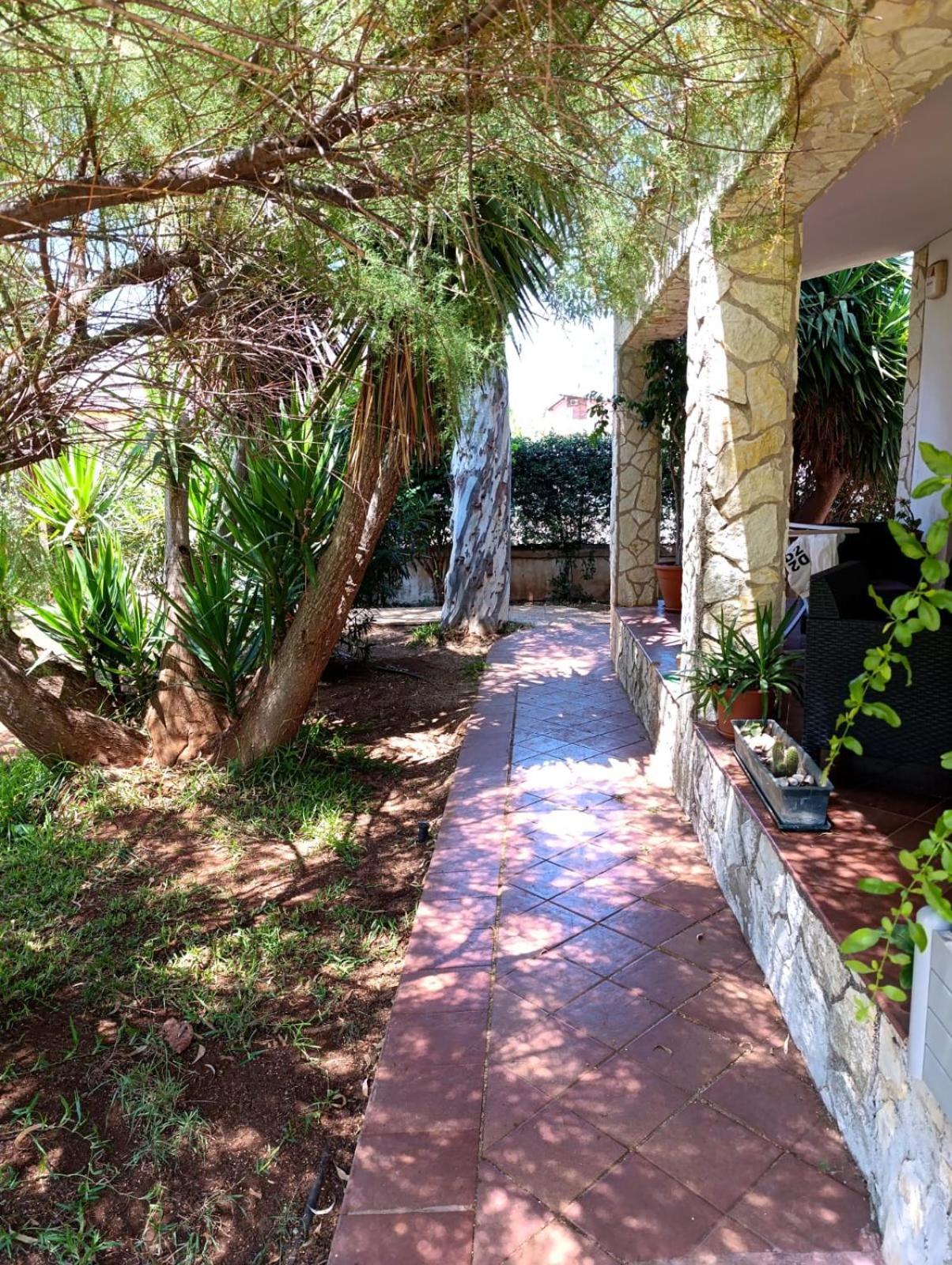 Casa In Giardino A Pochi Passi Dal Mare Villa Palermo Eksteriør billede